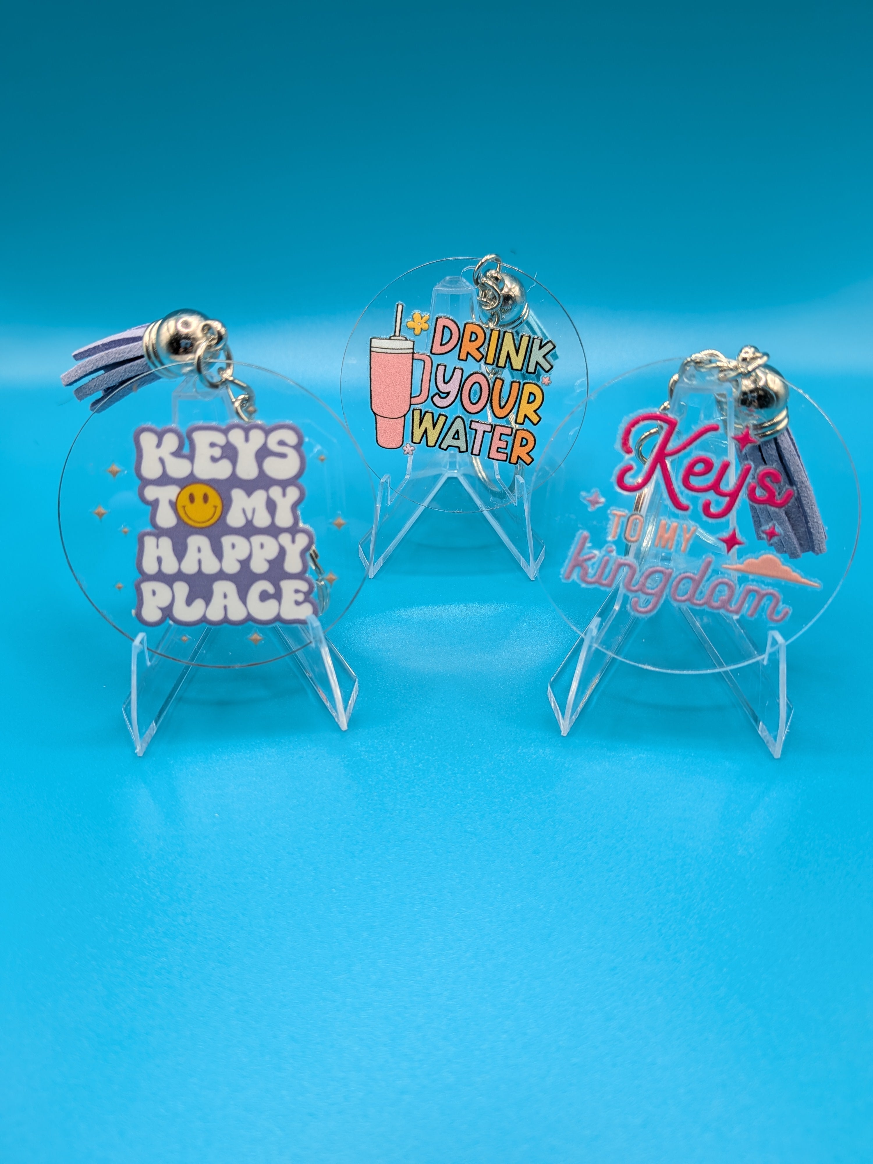 Cute acrylic keychain 😍