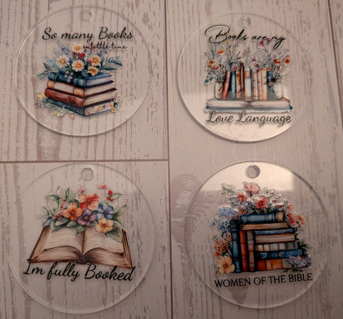 Book Lovers' round acrylic keychains