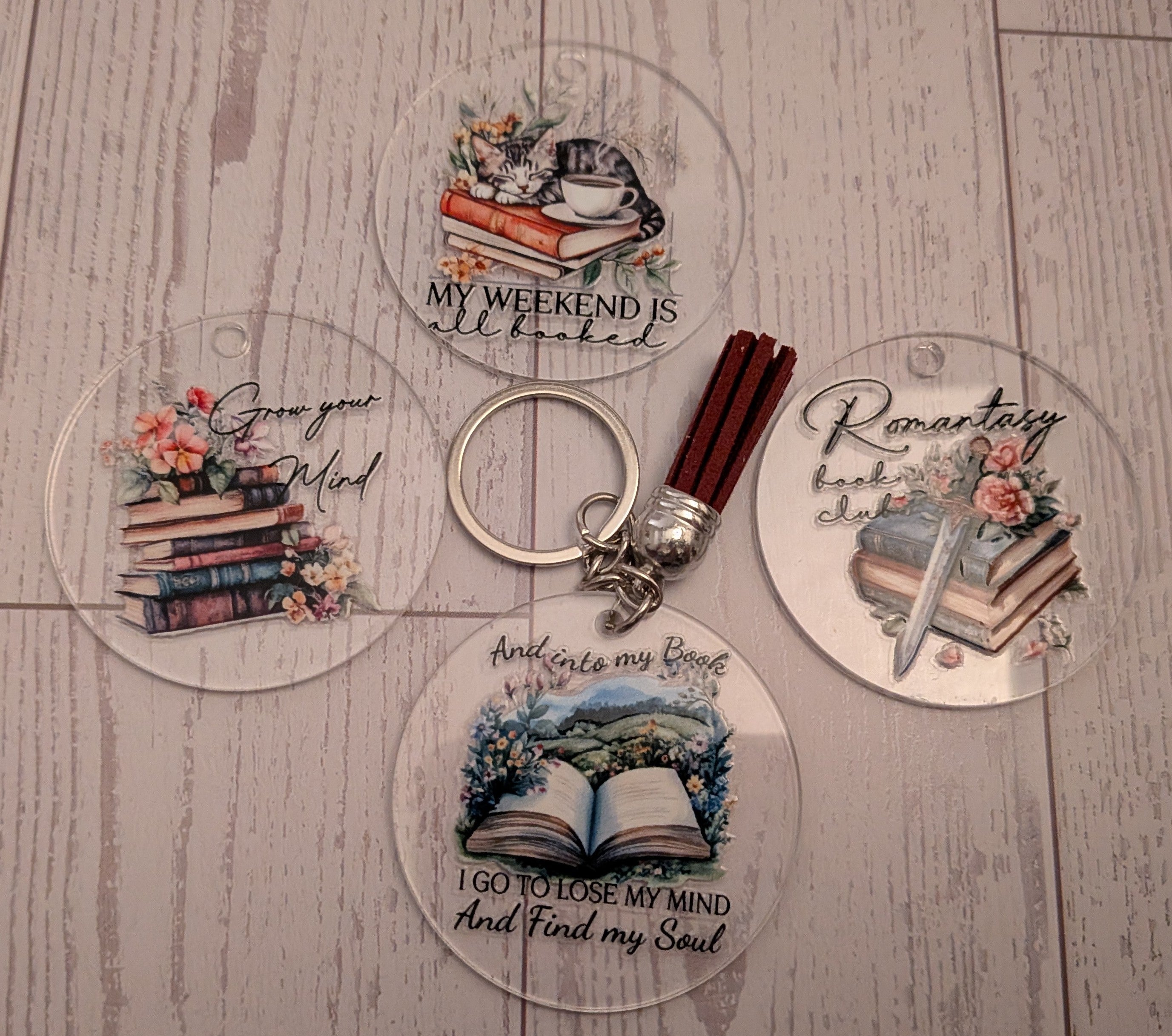 Book Lovers' round acrylic keychains