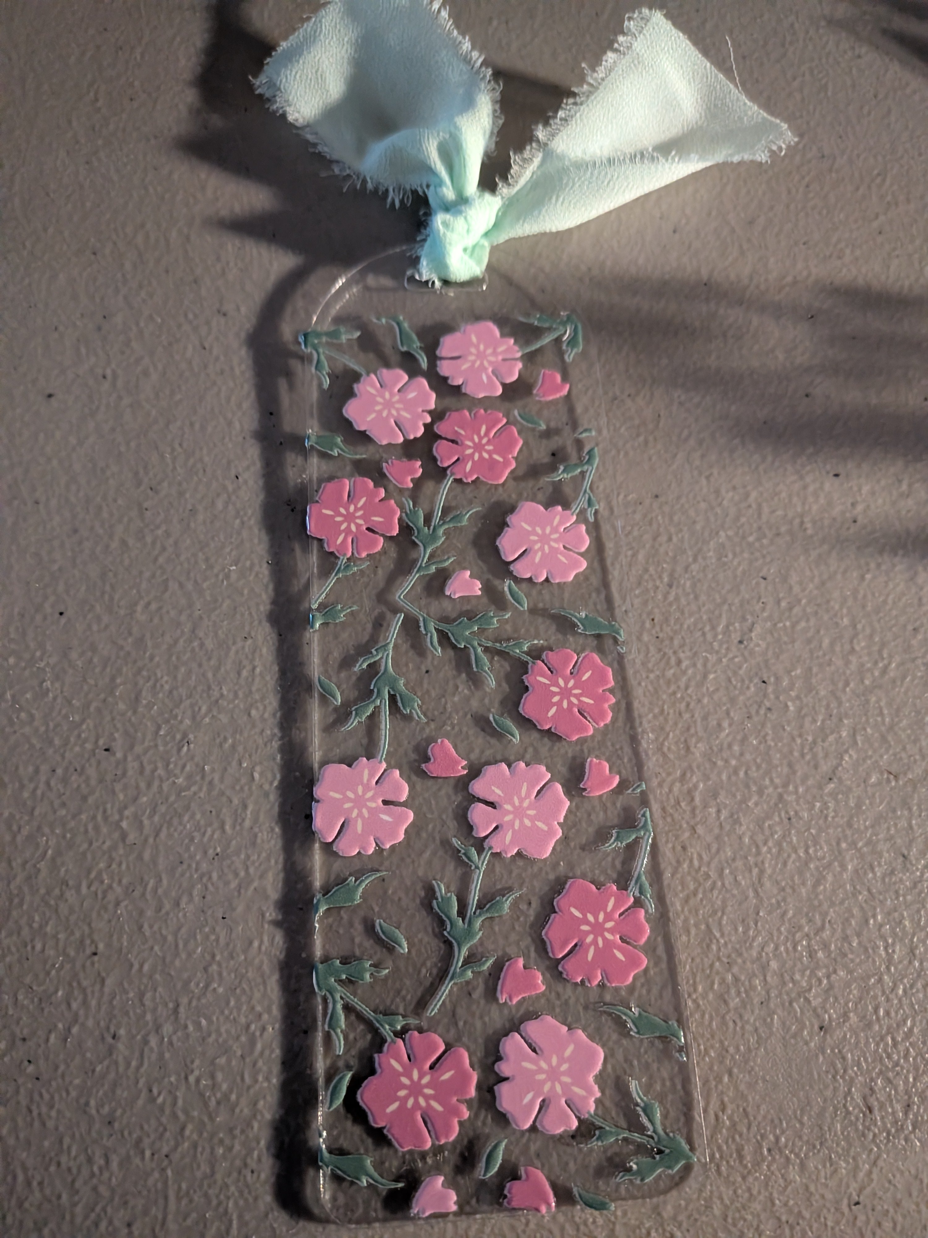 🔥NEW!🔥 Floral acrylic bookmarks with tassel